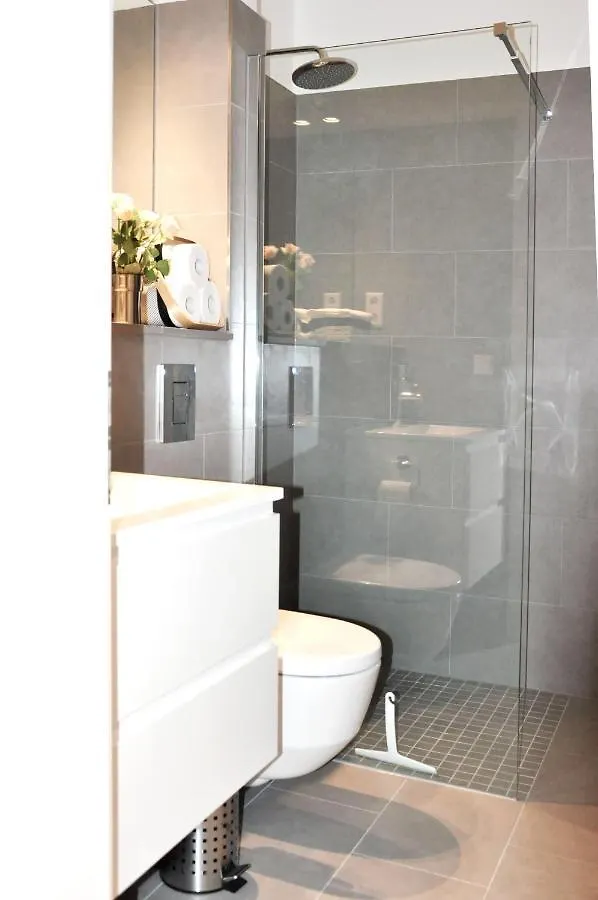 Stylish New Cube Loft II By Berlin-Wall-Apartments Berlin