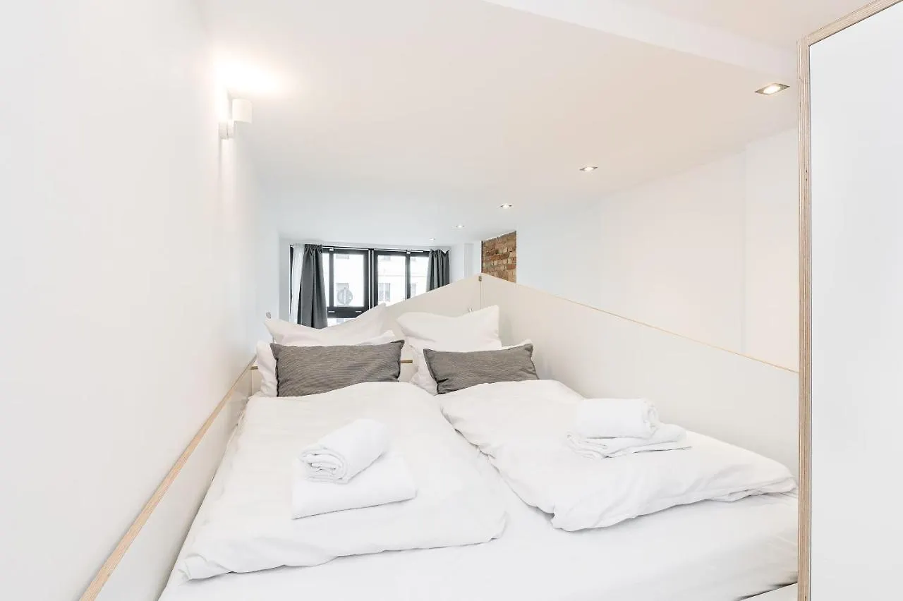 Stylish New Cube Loft II By Berlin-Wall-Apartments 0*, Berlin